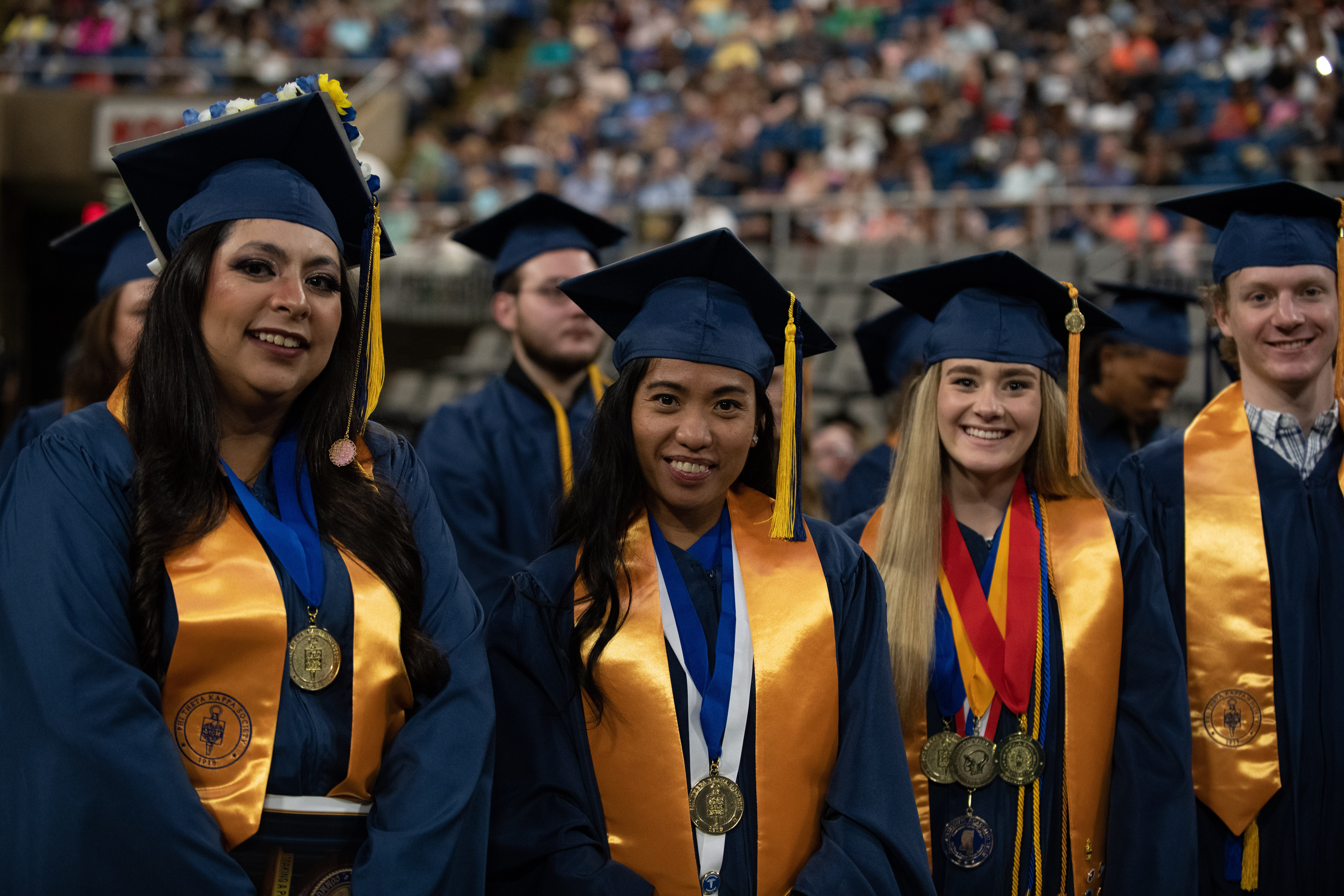 888 participate in MGCCC’s Commencement Ceremony on May 11