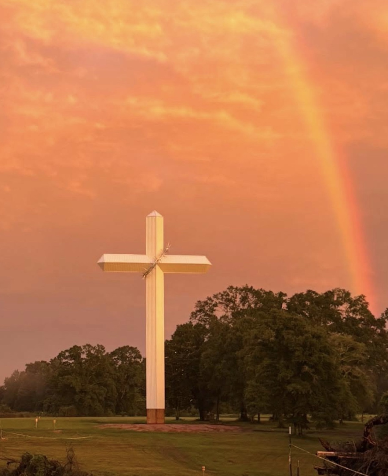 MGCCC welding students help fabricate crown of thorns for South Mississippi landmark