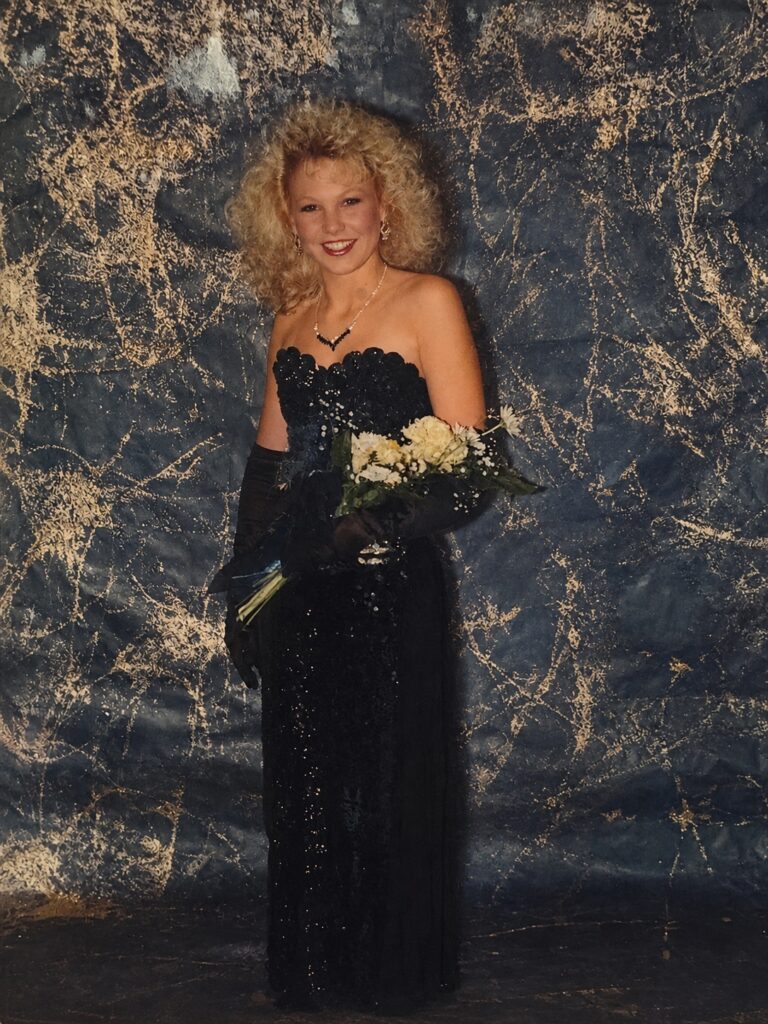 Julie Bond Miller