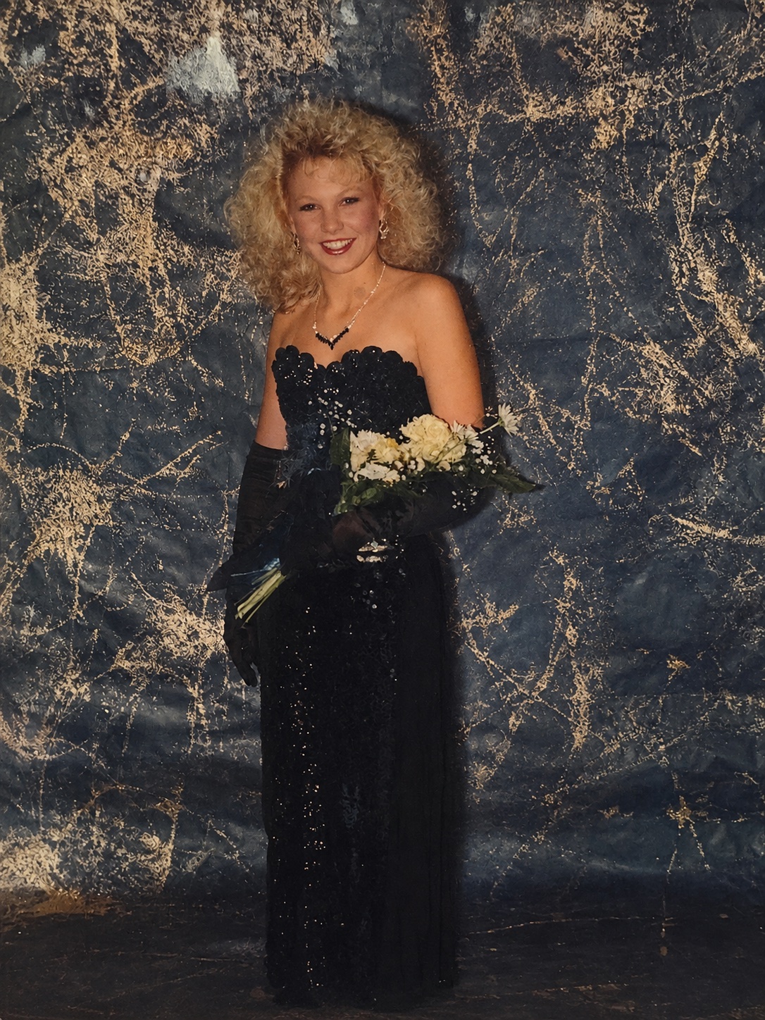 Julie Bond Miller